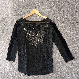 Miss Me Shirt Womens  XS Black Bead Front 3/4 Sleeves Scoop Neck Top Lace